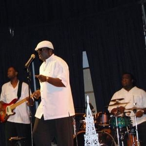 Meet your Posher, Clarence